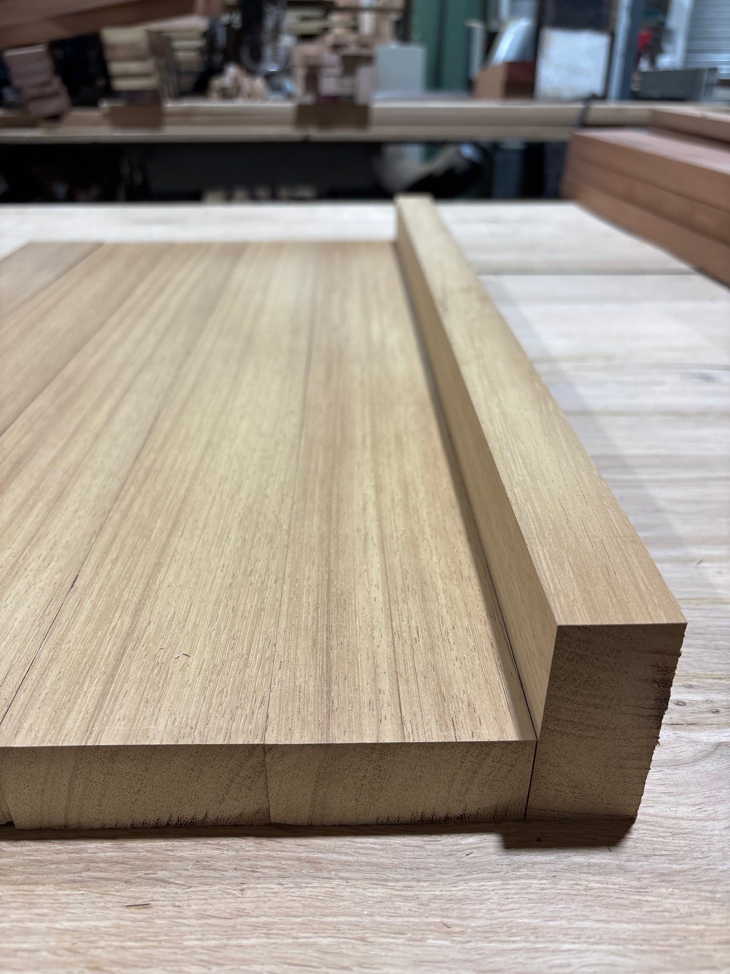 Iroko W10
